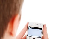 The ignorance of people and their mobile phones mobile phones