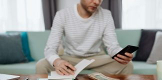 How Financial Technology Can Help You Take Control of Your Money money